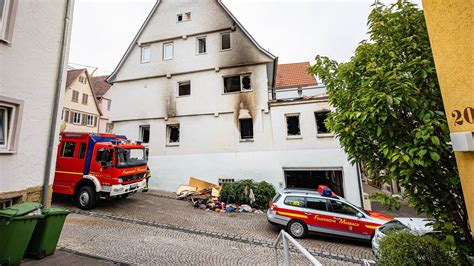 Mann Wirft Brands Tze In Baden W Rttemberg Und Verletzt Acht Menschen