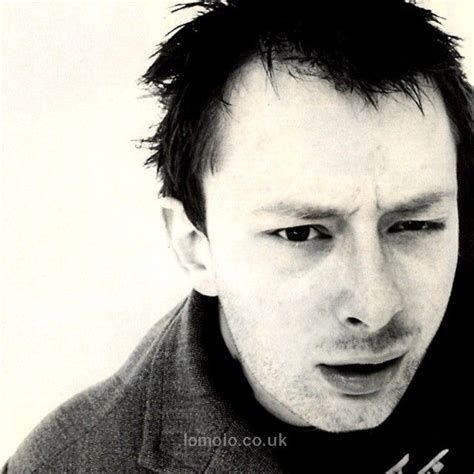 Pin By Louise Sherrington On Radiohead Thom Yorke Radiohead Thom