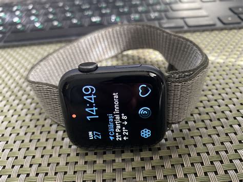 Apple Watch Series 4, 44mm