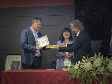 MADERAS GARCÍA VARONA recibe la Medalla de Honor del Ayuntamiento de la