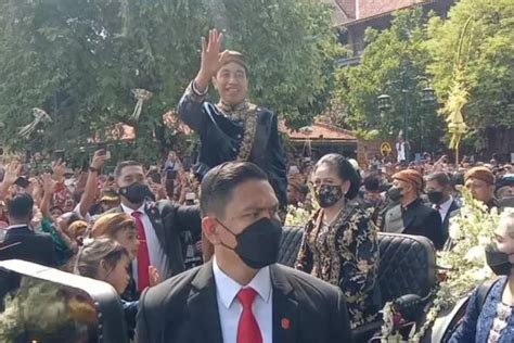 Presiden Jokowi Terima Kasih Masyarakat Yang Meriahkan Kirab