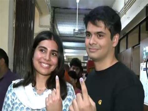 Meet Raihan Rajiv Vadra And Miraya Son And Daughter Of Priyanka Gandhi