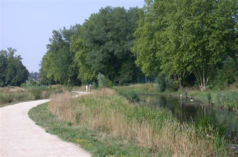 Le Parc Des Bords De Lorge La Ville De Sainte Geneviève Des Bois