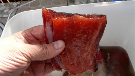 Очень вкусный копченый кижуч, кета, горбуша, палтус и кальмары ...
