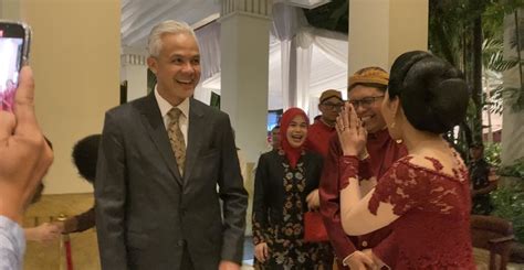 Ganjar Pranowo Hadiri Pernikahan Putri Politikus Pdip Aria Bima Di