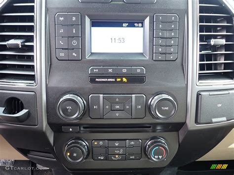 2018 Ford F150 Xlt Regular Cab Controls Photo 140178419