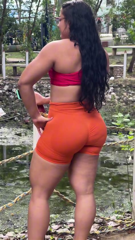 Latina Morena Espetacular