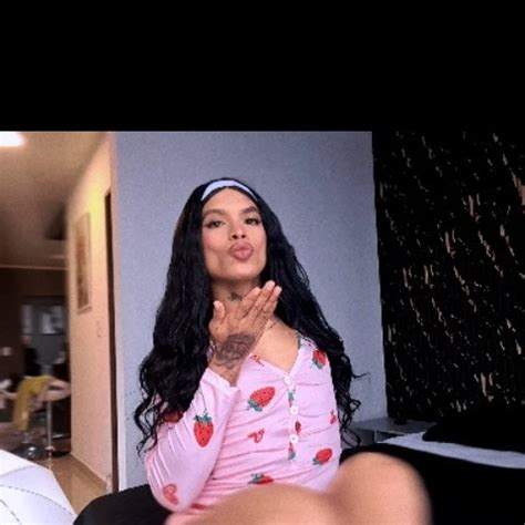 I Found My Boyfriend S Work Room And I Fuck His Ass Until I Give Him A Lot Of Milk Valeria Toro