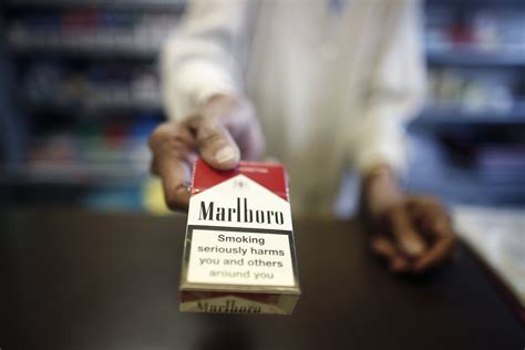 Marlboro Cigarette Box Warning