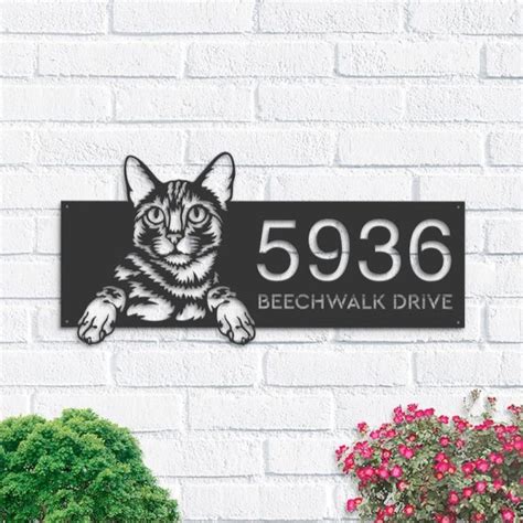 DINOZOZO Cute Peeking Bengal Cat Address Sign House Number Plaque