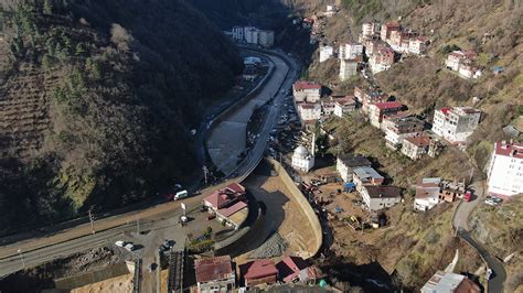 4 yıl önce 4 yıl sonra Aynı noktada yine aynı sel manzarası Haber3