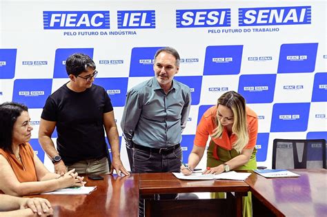 Estado Firma Parceria Com Senai Para Oferta De 500 Vagas Em Cursos De