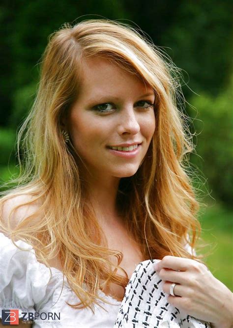 Hotlegs Lovely Teenager ZB Porn