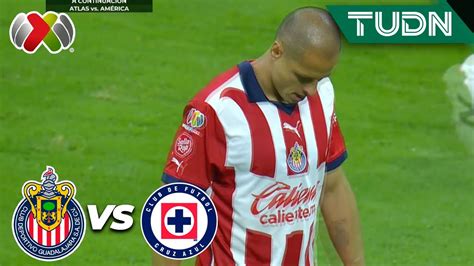 Dos Llegadas Y Un Gol Anulado Al Chicharo Cruz Azul Chivas