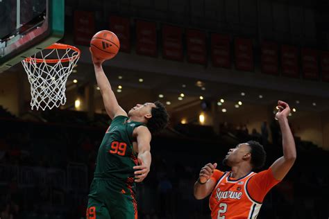 Kentucky has been in contact with a potential Travis Perry replacement