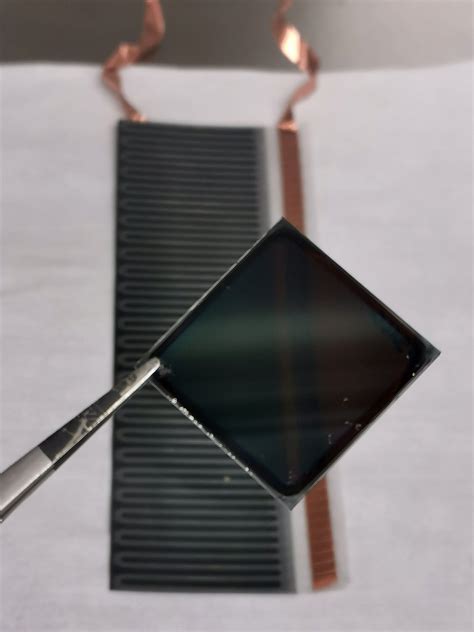 Perovskite Thin Film Cell Takes On Mainstream Solar Panels