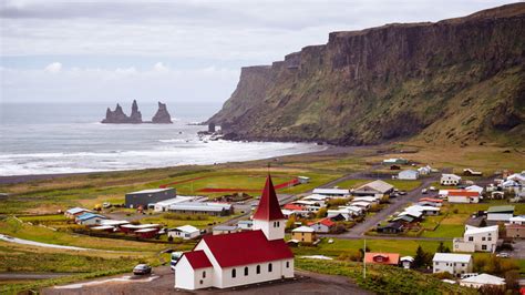 Solo Travel In Iceland Why To Go And What To Do Intrepid Travel Blog