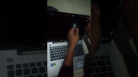 Cara Mengganti Layar Laptop Lcd Asus A L Youtube