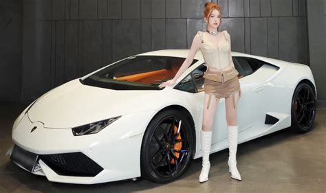 L L Ch Chi C Si U Xe Lamborghini Huracan M I C Hot Girl X K L K Mua V S D Ng Ra Sao
