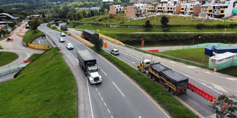 Via Bogotá Girardot Concesión Cierra De Puente Vehicular