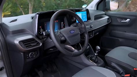 Ford Transit Courier Interior Youtube