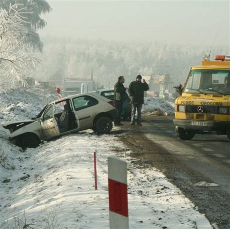 Wypadek na kieleckiej obwodnicy zdjęcia Echo Dnia Świętokrzyskie