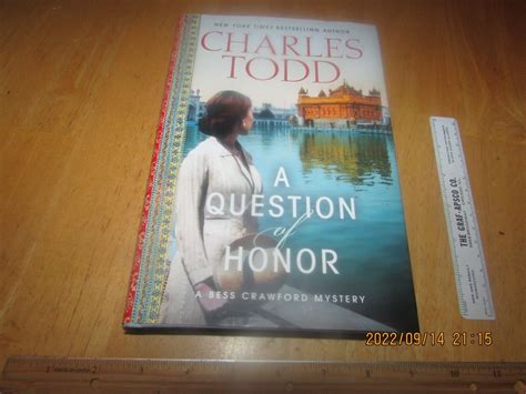 A Question Of Honor A Bess Crawford Mystery By Charles Todd