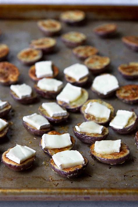 Brie And Cranberry Potato Bites Recipe Cookin Canuck