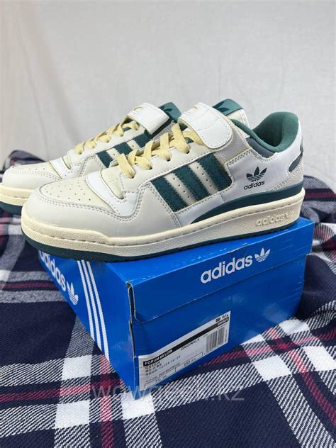 Кроссовки Adidas FORUM 84 LOW: продажа, цена в Алматы. Кроссовки и кеды ...