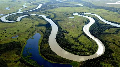 Hidrovía Paraguay Paraná la ruta fluvial que une al Mercosur