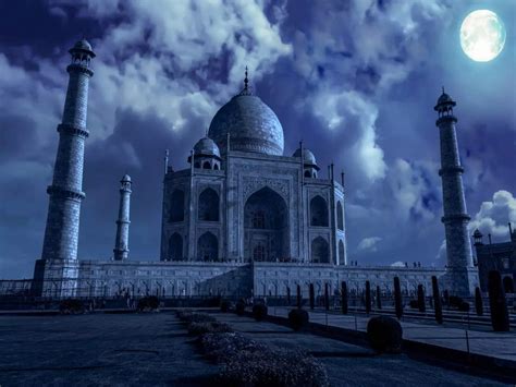 Taj Mahal Closes Moonlight Viewing During Ramzan Agra Times Of India