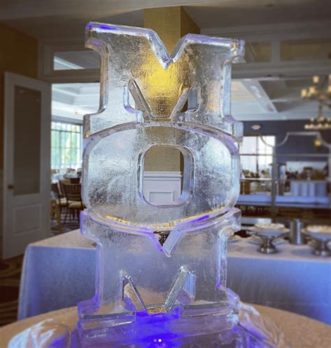 Floral Infused Ice Sculptures: The Perfect Event Enhancement – Full ...