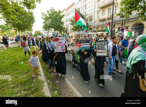 March Of Solidarity With The Palestinian People Conflict In The Middle