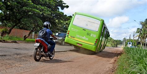 Buracos E Falta De Sinalização Atrapalham Trânsito Em Trecho Da Henry