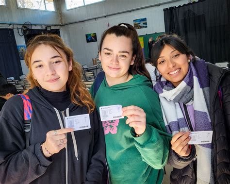 El INJUVE realizó simulacro de voto joven en San Miguel Argentina gob ar