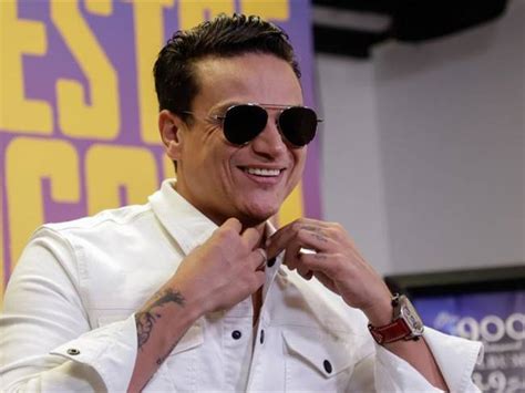 Silvestre Dangond Presenta Su Nueva Canci N Vallenato Apretao