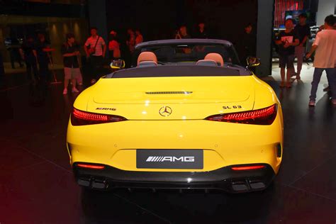 全新奔驰amg Sl 63成都车展上市，40t V8动力，售价19998万元太平洋号