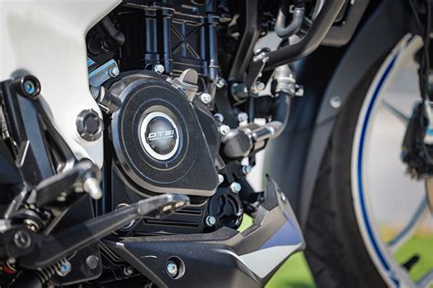 New Bajaj Pulsar Ns Naked Bike