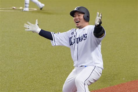 西武山川が両リーグ最多11万票超を集めて大台突破球宴ファン投票中間発表 ライブドアニュース