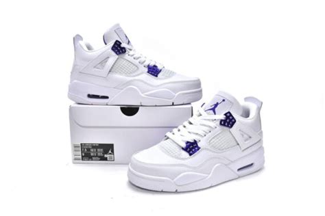 Jordan Retro Metallic Purple