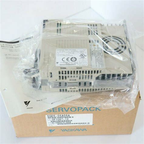 Pcs New Yaskawa Servo Driver Sgds A A Fast Ship Ebay