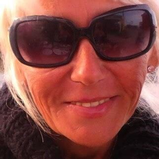 Sexe Mature France Ecrivez à des femmes matures de plus de ans pour Sexe Sans Attaches