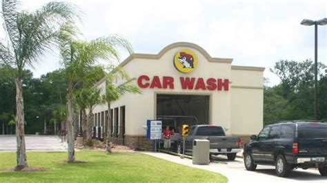 Buc-ee's to Open 'World's Largest Car Wash' | Convenience Store News