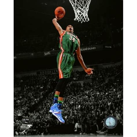 Giannis Antetokounmpo 2015 NBA Slam Dunk Contest Spotlight Action Photo ...