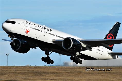 C FIUJ Air Canada Boeing 777 233LR DSC 2046 From The Archi Flickr