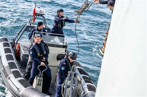 Okr Ty Standing Nato Mine Countermeasures Group Prowadz Operacj Na