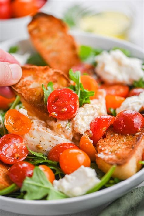 Arugula Burrata Salad - Life's Ambrosia
