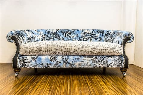 Luxurious velvet sofa | Sofa handmade, Couch furniture, Diy couch