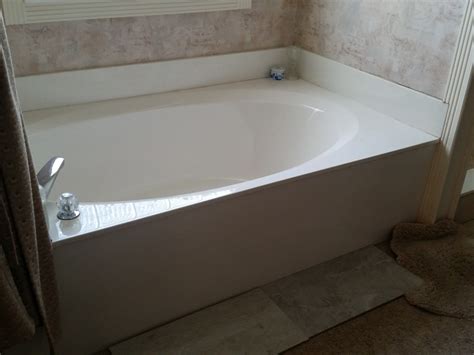 Keep a cultured marble tub?