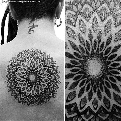 Tatuaje de Mándalas Geométricos Espalda ZonaTattoos Disenos